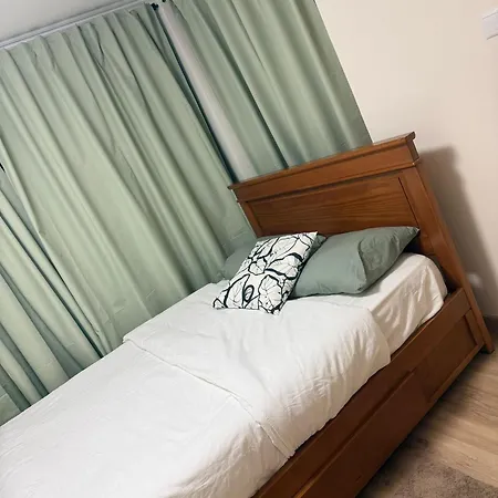 Cozy 2-bedroom In Pontinha, Portugal Lägenhet *